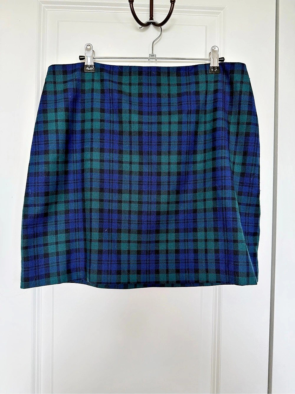 Vineyard Vines Plaid Mini Skirt in Blue & Green Size 10 Like New